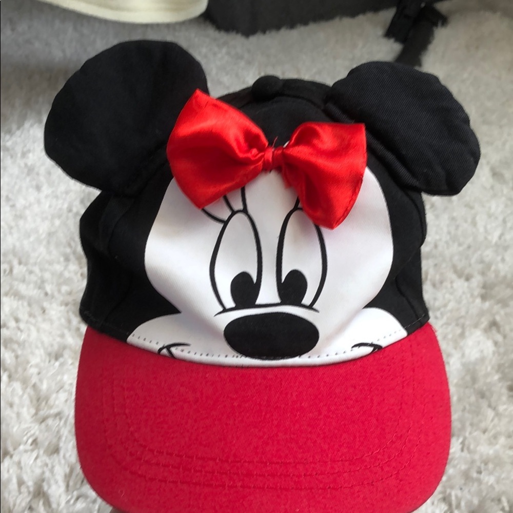 Minnie Mouse Cap with Red Bow
